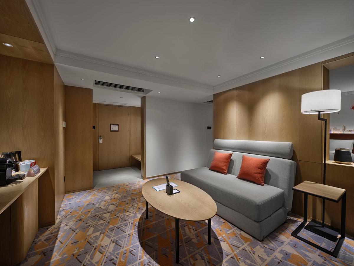 Hotel Hilton Garden Tianhe 4*